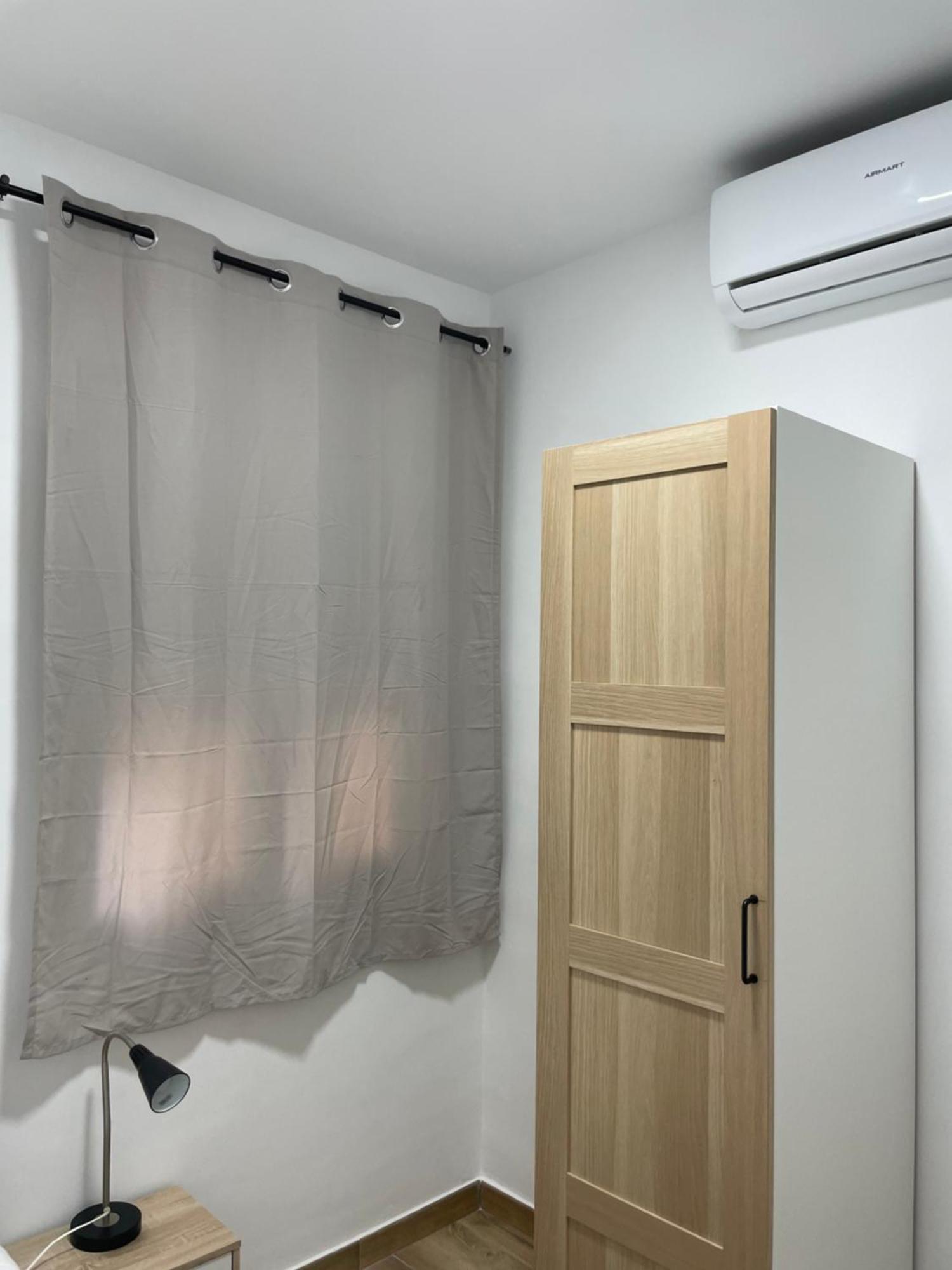 Apartamentos Tarradellas Sants Estacio Barcelona Exterior foto