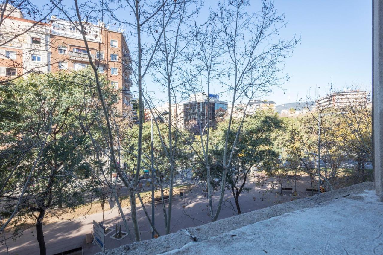 Apartamentos Tarradellas Sants Estacio Barcelona Exterior foto
